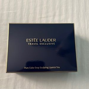 Estée Lauder Travel Exculsive